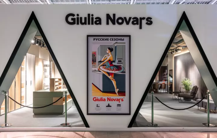Giulia Novars во второй раз приняла участие в выставке ArtDom