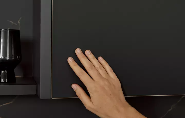 Anti-Fingerprint у Nolte: фасады, которые остаются чистыми без следов от рук
