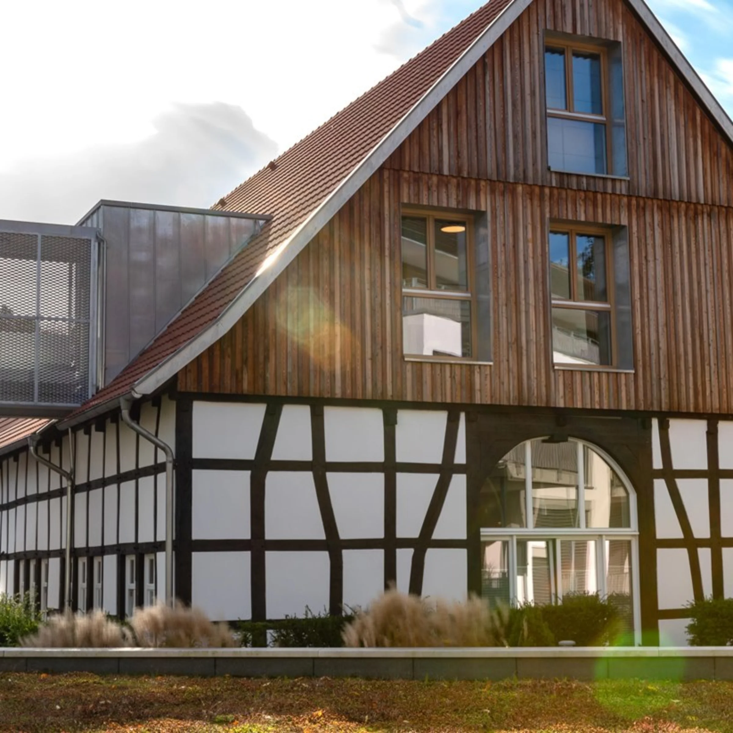 Один фахверковый дом, три кухни Nolte: семья Бёкамп о работе и жизни под одной крышей