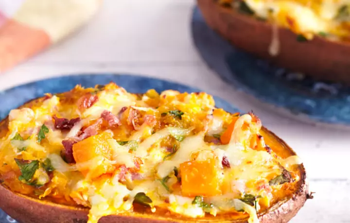 Запечённый сладкий картофель с начинкой